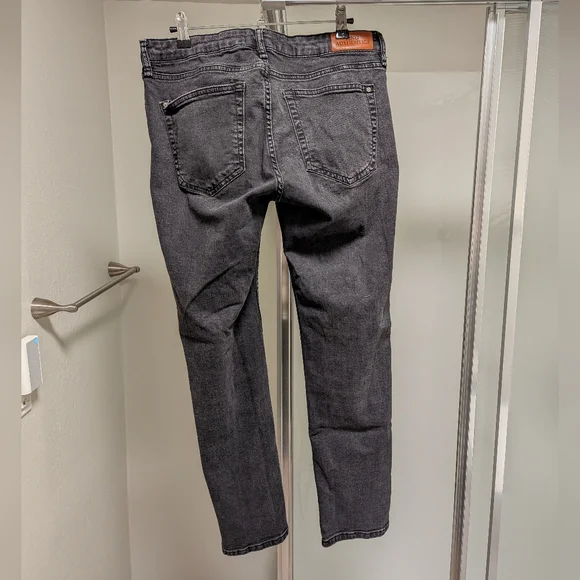 Mango Straight Leg Mid Rise Cropped Jeans Size 10 Faded Black - Picture 2 of 11